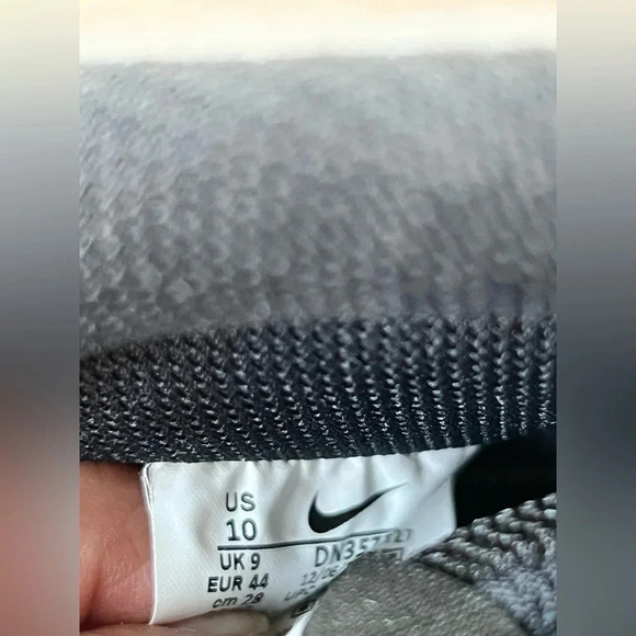 NIB MENS Nike COURT VISION MID NN Basketball Sneakers Black White DN3577 001 - Picture 6 of 8